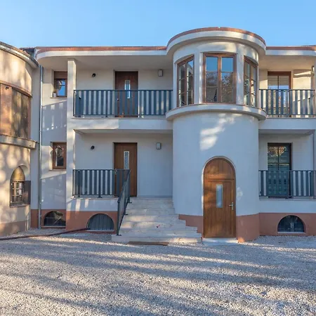 Appartement Moderne 1 - Frejus Apartment