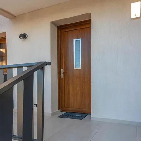 Appartement Moderne 1 - Frejus Apartment Frejus