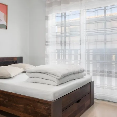 Moderne 1 A Apartman